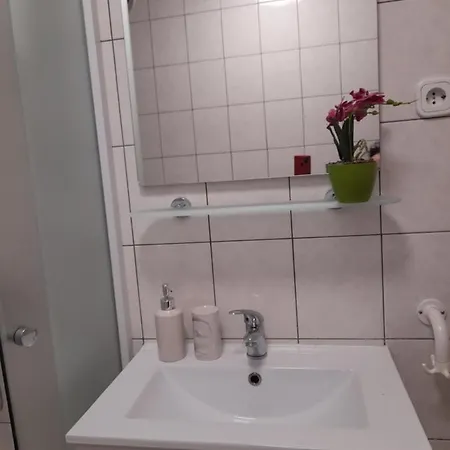 Lägenhet Apartma Lena