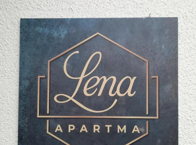 Apartma Lena شقة *